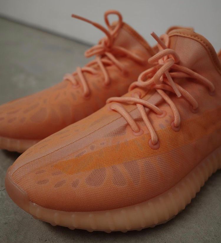 Yeezy boost store clay on feet