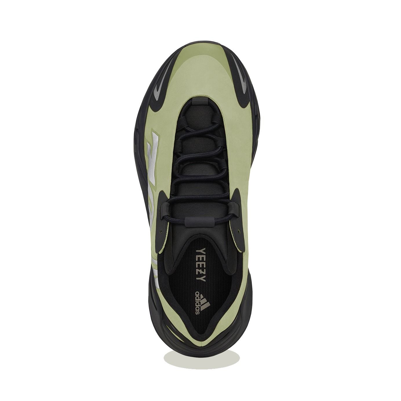 Yeezy 700 store green laces