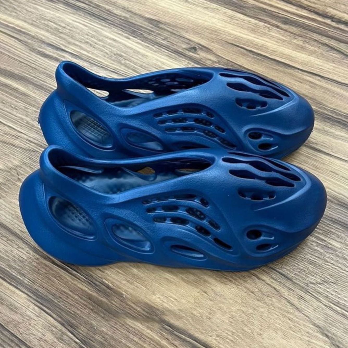 Yeezy Foam Runner Mineral Blue Replica - Sneakrep