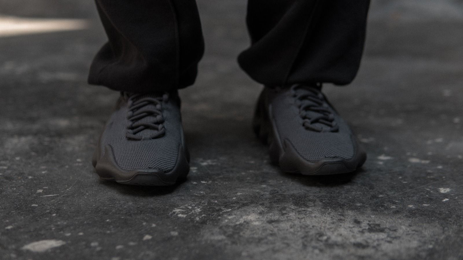 YEEZY 450 Utility Black On Foot