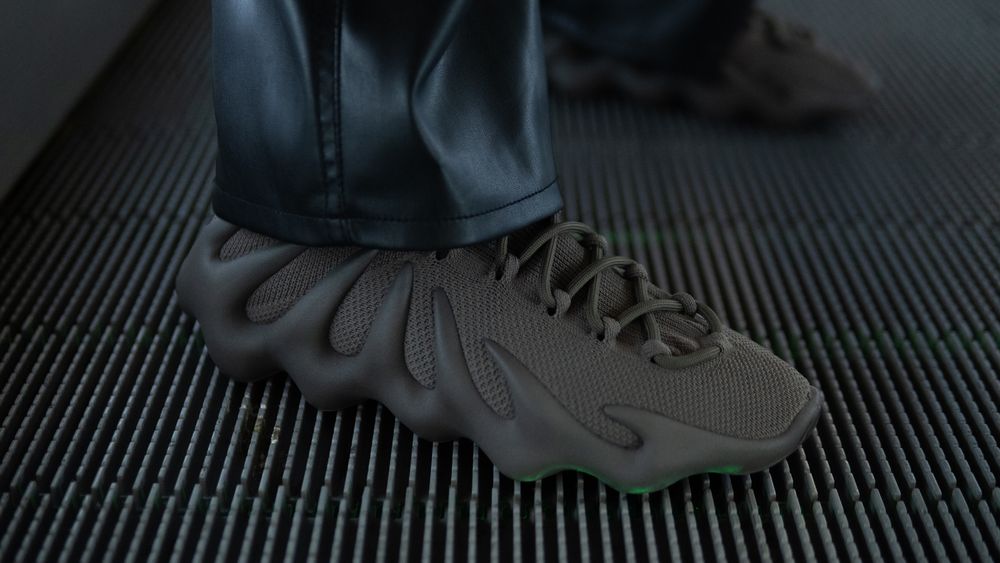 YEEZY 450 âCinderâ On Foot