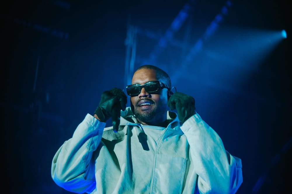 Ye to Headline Rolling Loud 2022 post image